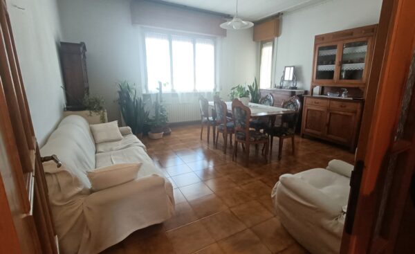 Appartamento di 160mq con ampio giardino - Rif. A134 - immagine 2