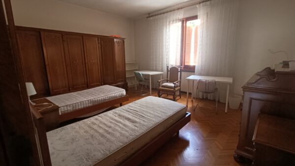 Villa indipendente su due piani con grande giardino - Rif. A152 - immagine 22