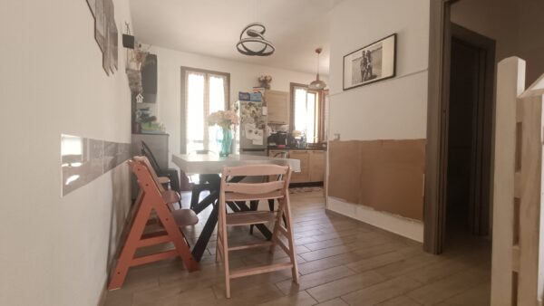 Porzione di villetta a schiera con scoperto esclusivo e garage - Rif. A182 - immagine 7