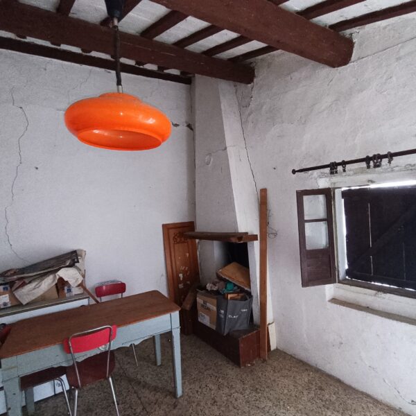 Casale da ristrutturare nelle Marche con ulivi secolari - Rif. CDR243 - immagine 9