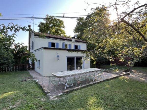 Casale arredato con giardino - Rif. CR324 - immagine 3