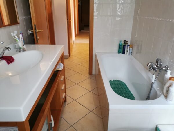 Appartamento piano terra con giardino zona Conad Superstore - Rif A137 - immagine 8