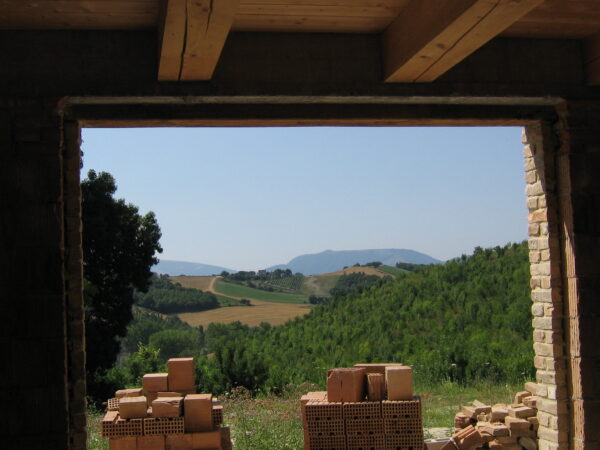 Villetta bifamiliare (porzione allo stato grezzo) con giardino   - Rif. A111 - immagine 11