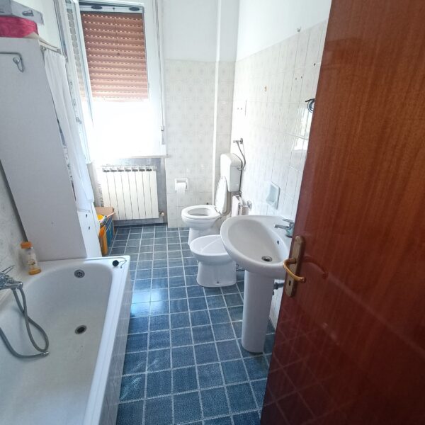 Appartamento con garage e cantina - rif A142 - immagine 10