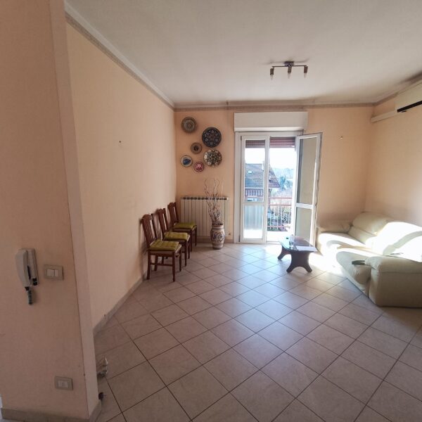 Appartamento con garage e cantina - rif A142 - immagine 2