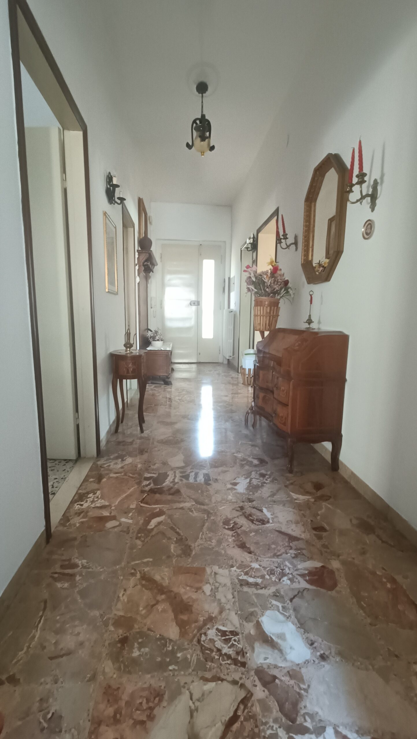 Appartamento con garage a Fermignano in zona molto comoda -Rif. A004 - immagine 5