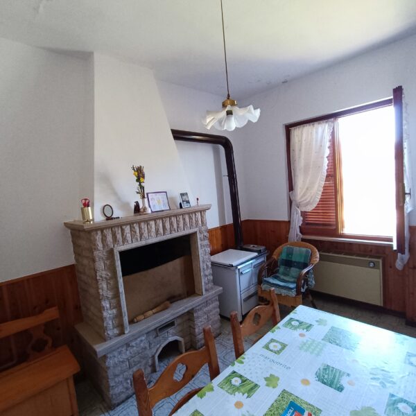 Casa in vendita in villetta bifamiliare con scoperto e garage a Urbania -Rif. A123 - immagine 9