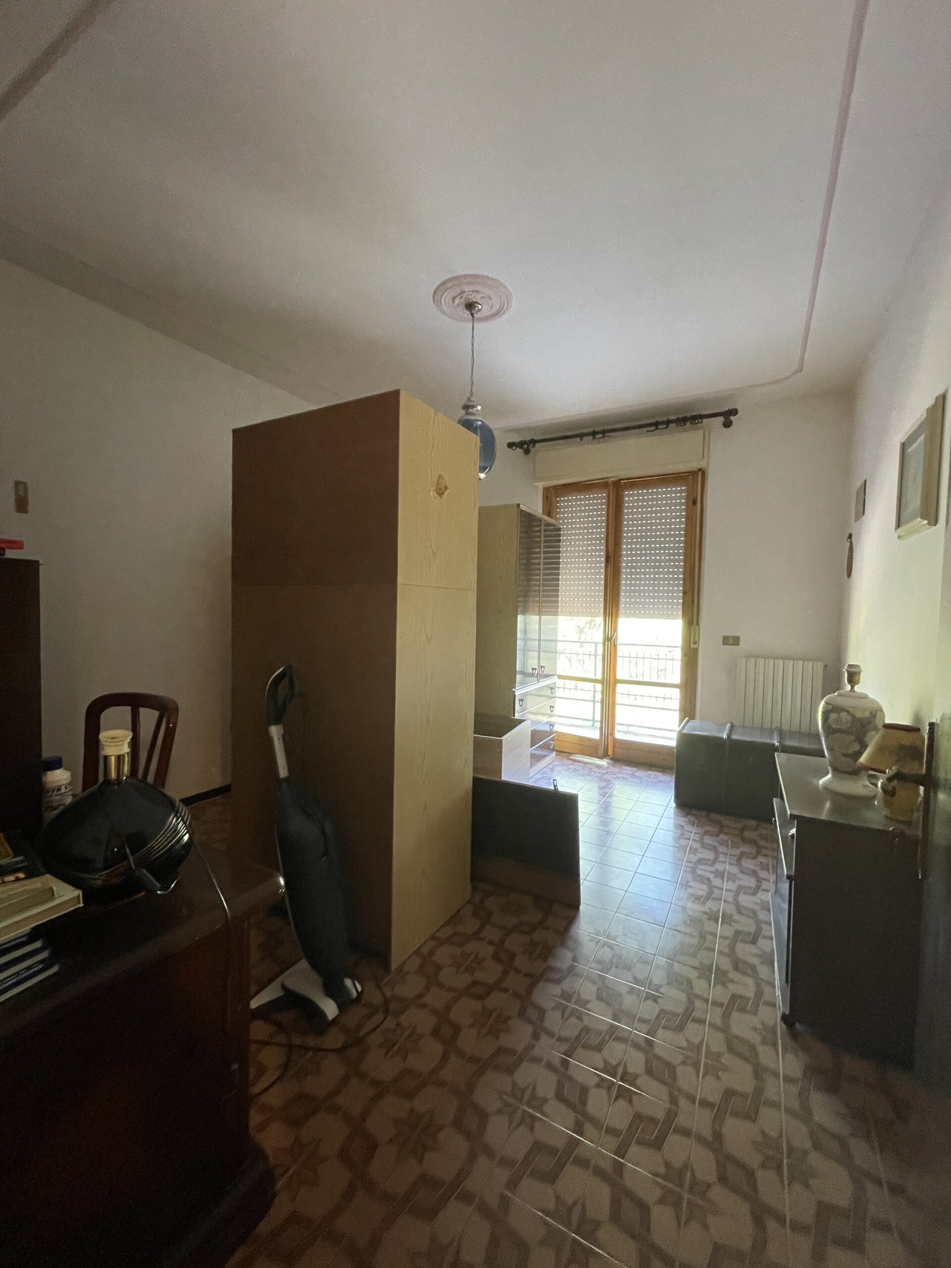 Ex ristorante storico con ampio parcheggio, un appartamento e 2,5ettari - Rif. CR333 - immagine 17