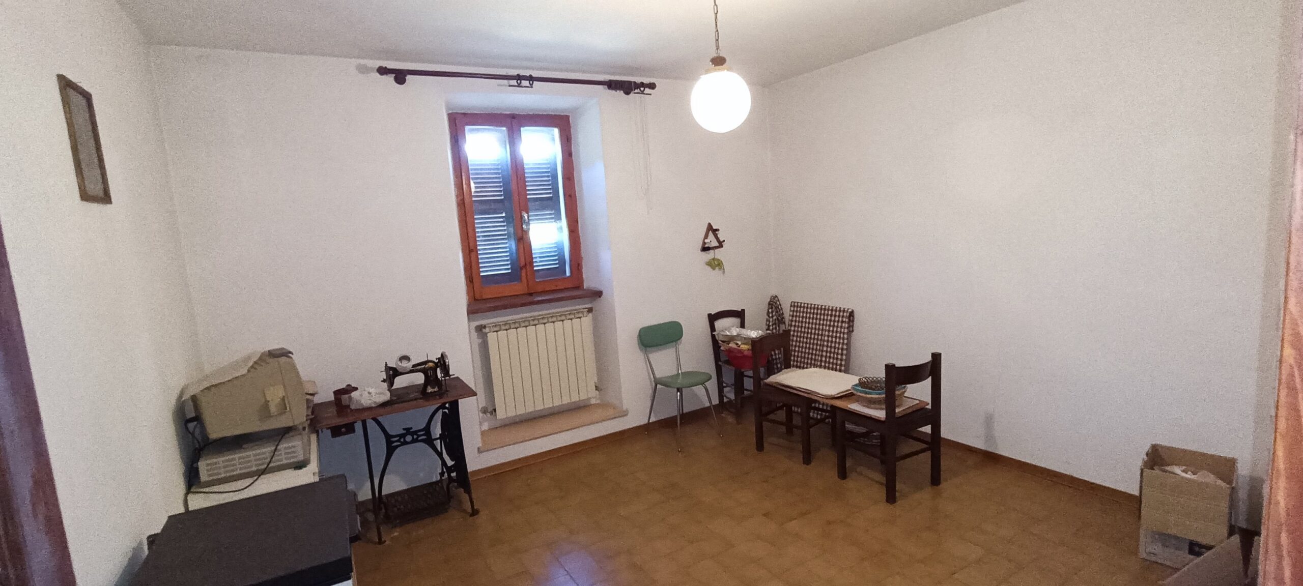 Casale in pietra del 1600 con piccola cappella a Fossombrone - Rif. CDR235 - immagine 15