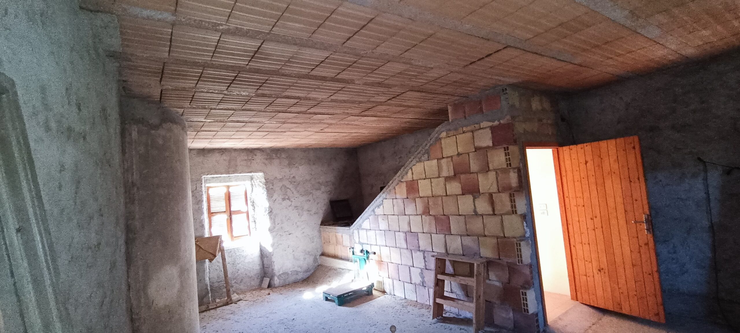 Casale in pietra del 1600 con piccola cappella a Fossombrone - Rif. CDR235 - immagine 20