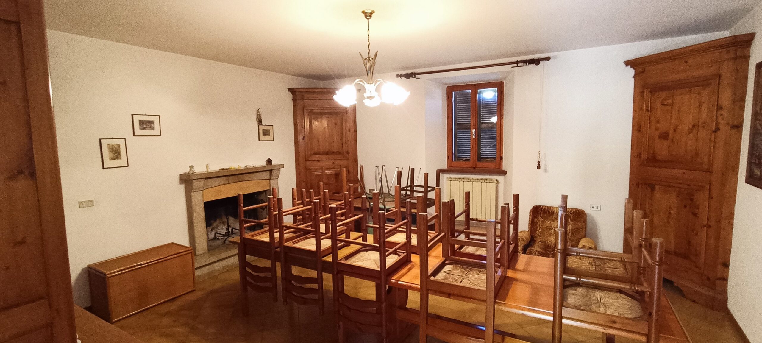 Casale in pietra del 1600 con piccola cappella a Fossombrone - Rif. CDR235 - immagine 9