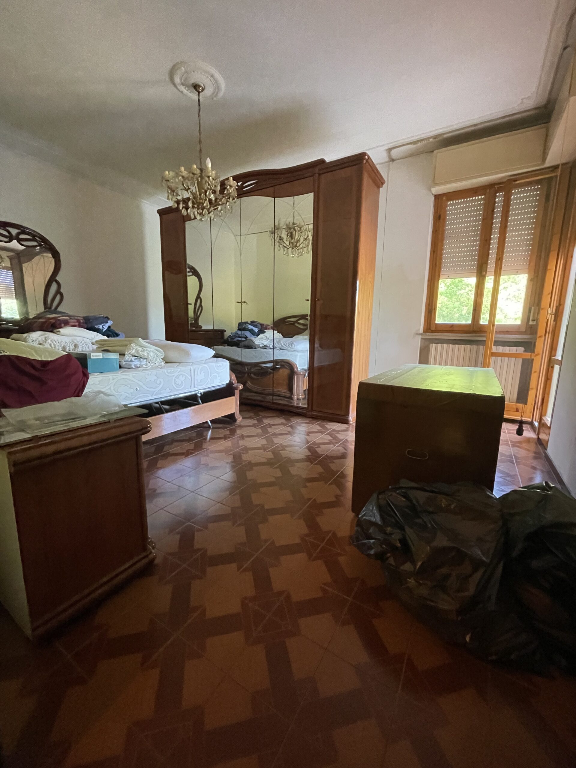 Ex ristorante storico con ampio parcheggio, un appartamento e 2,5ettari - Rif. CR333 - immagine 16