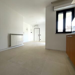 Moderno appartamento al Piano Terra con Giardino e Garage - Recente Costruzione - Rif. A198