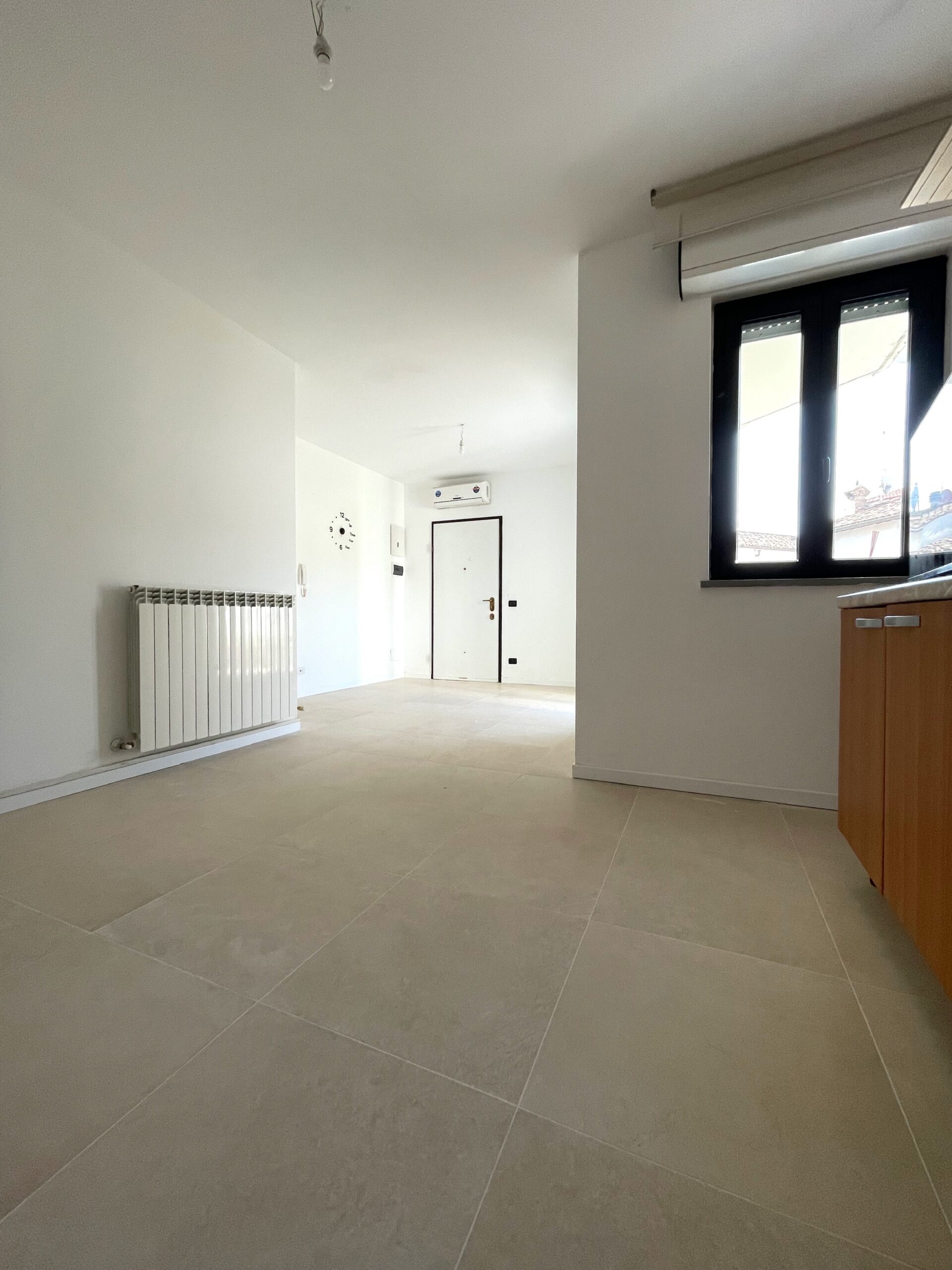Moderno appartamento al Piano Terra con Giardino e Garage - Recente Costruzione - Rif. A198