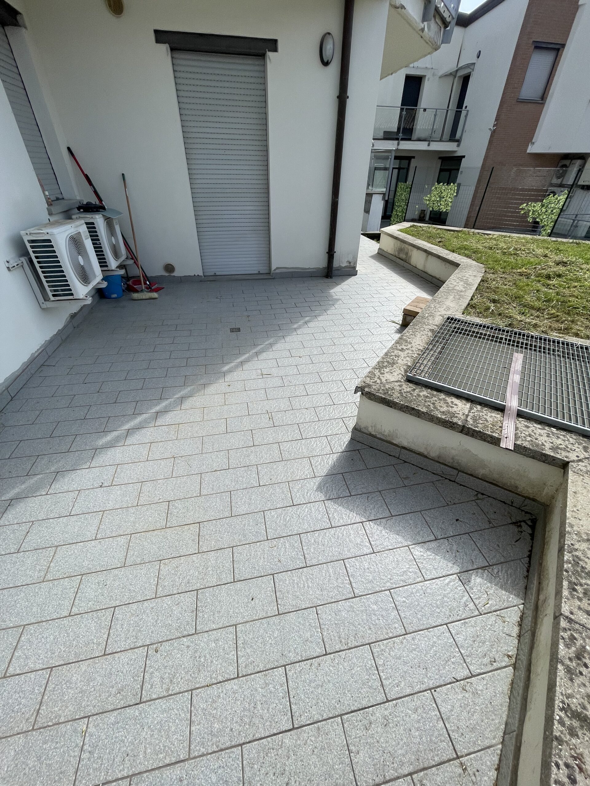 Moderno appartamento al Piano Terra con Giardino e Garage - Recente Costruzione - Rif. A198 - immagine 5