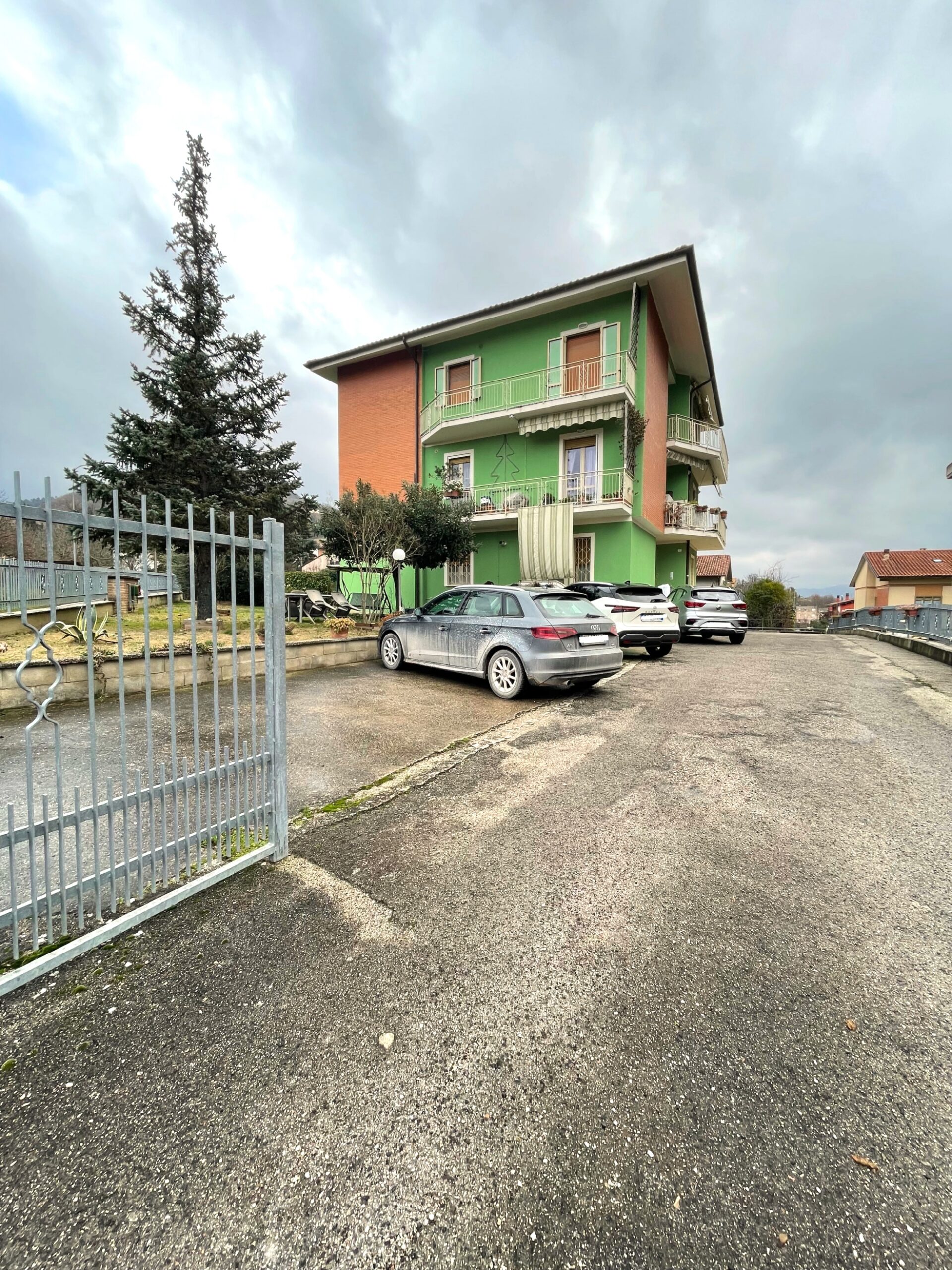 Appartamento di 136mq in vendita a Urbino: 3 camere, posto auto coperto, taverna - Rif.A147 - immagine 21