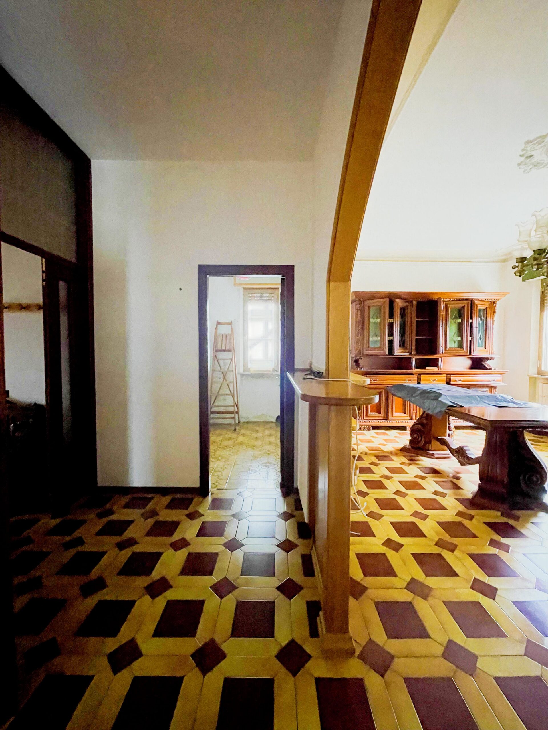 Appartamento di 136mq in vendita a Urbino: 3 camere, posto auto coperto, taverna - Rif.A147 - immagine 3