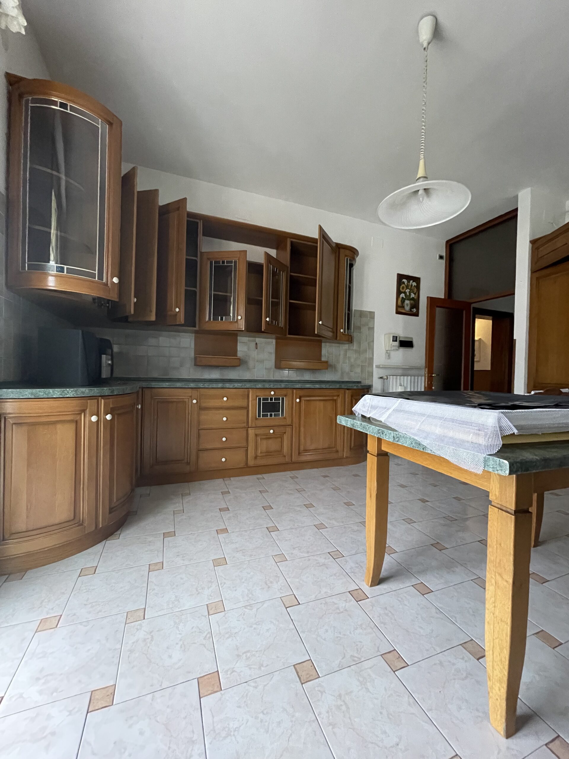 Appartamento di 136mq in vendita a Urbino: 3 camere, posto auto coperto, taverna - Rif.A147 - immagine 9