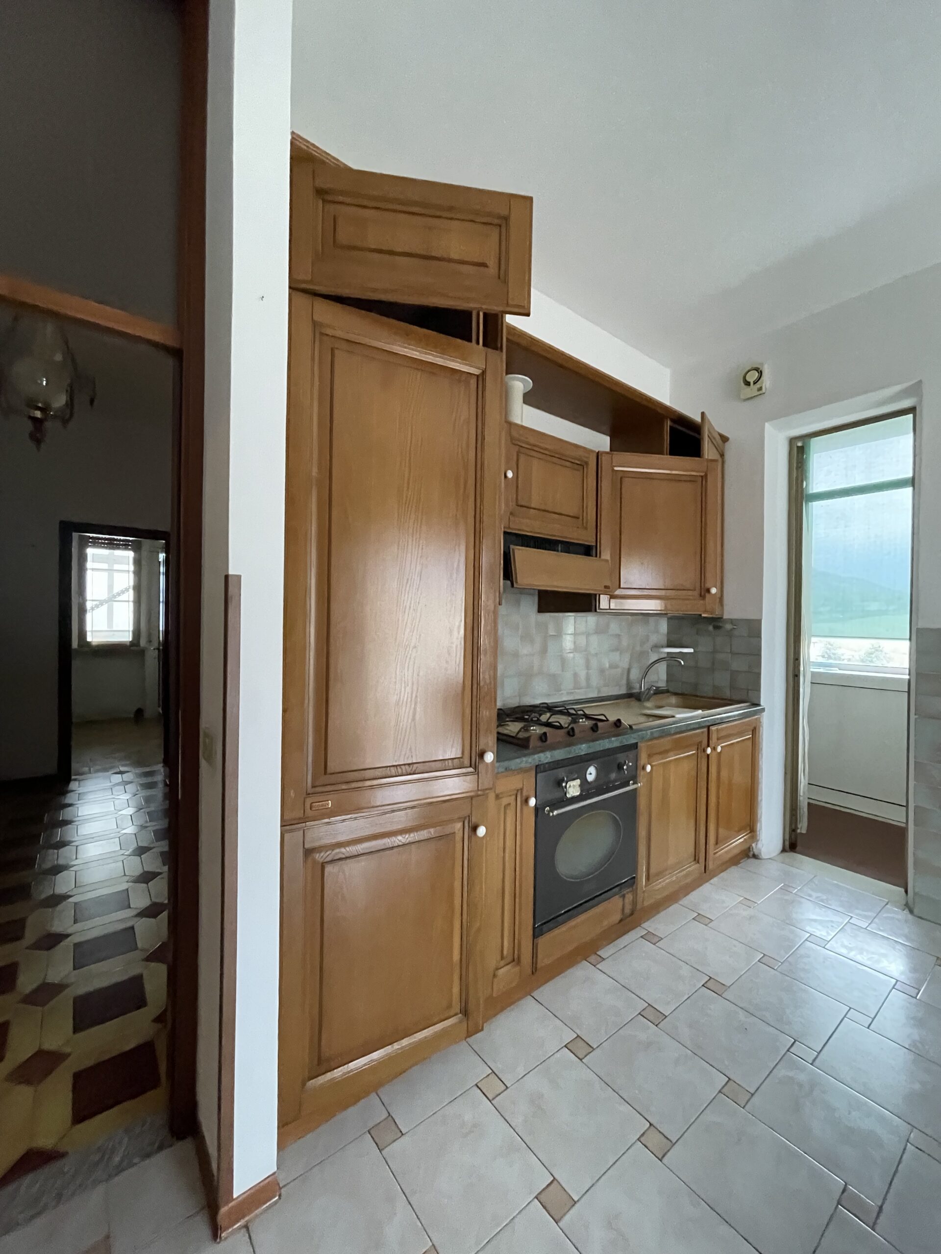 Appartamento di 136mq in vendita a Urbino: 3 camere, posto auto coperto, taverna - Rif.A147 - immagine 10