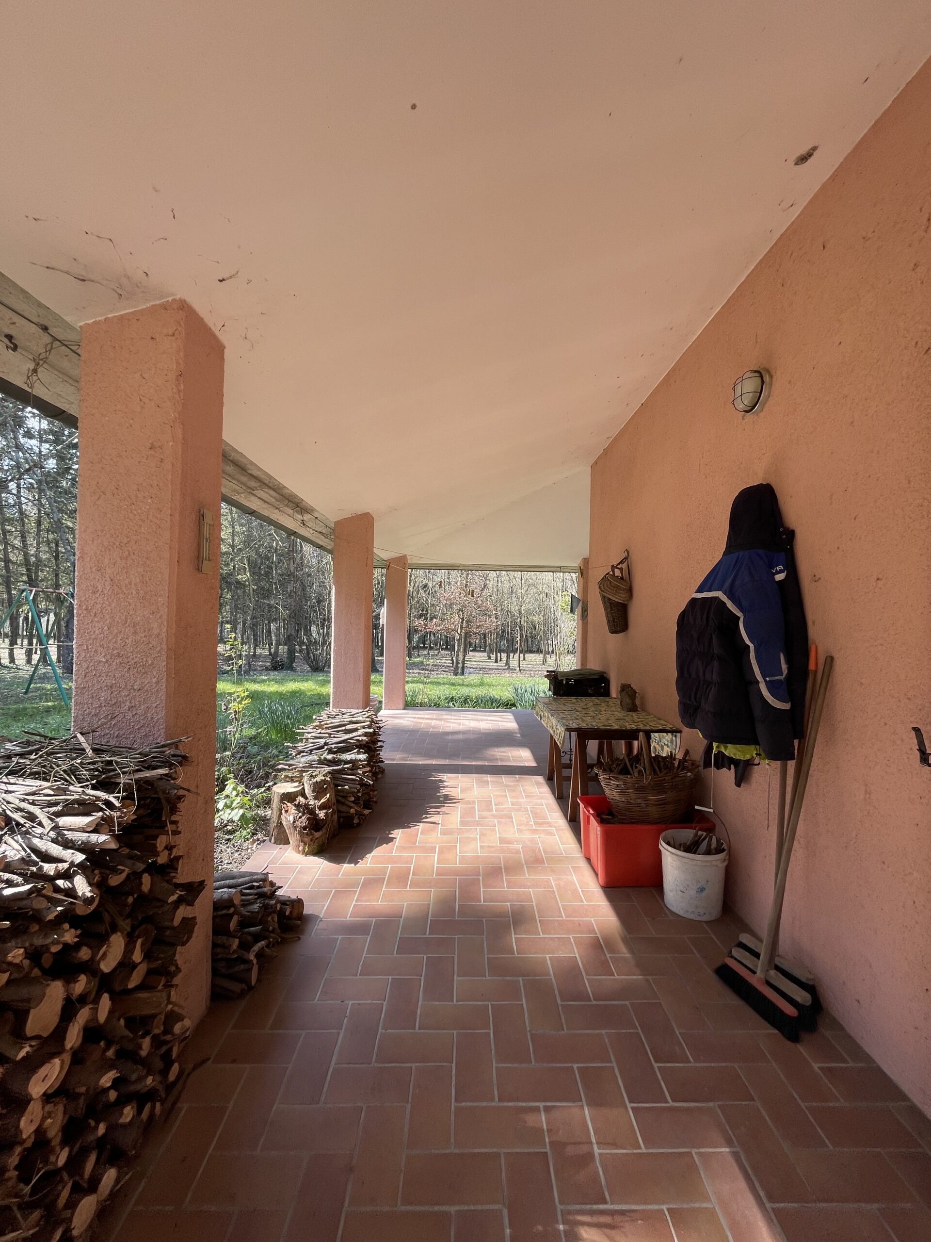 Villa indipendente a Fossombrone con 35.000 mq di bosco e uliveti - Rif.A102 - immagine 16