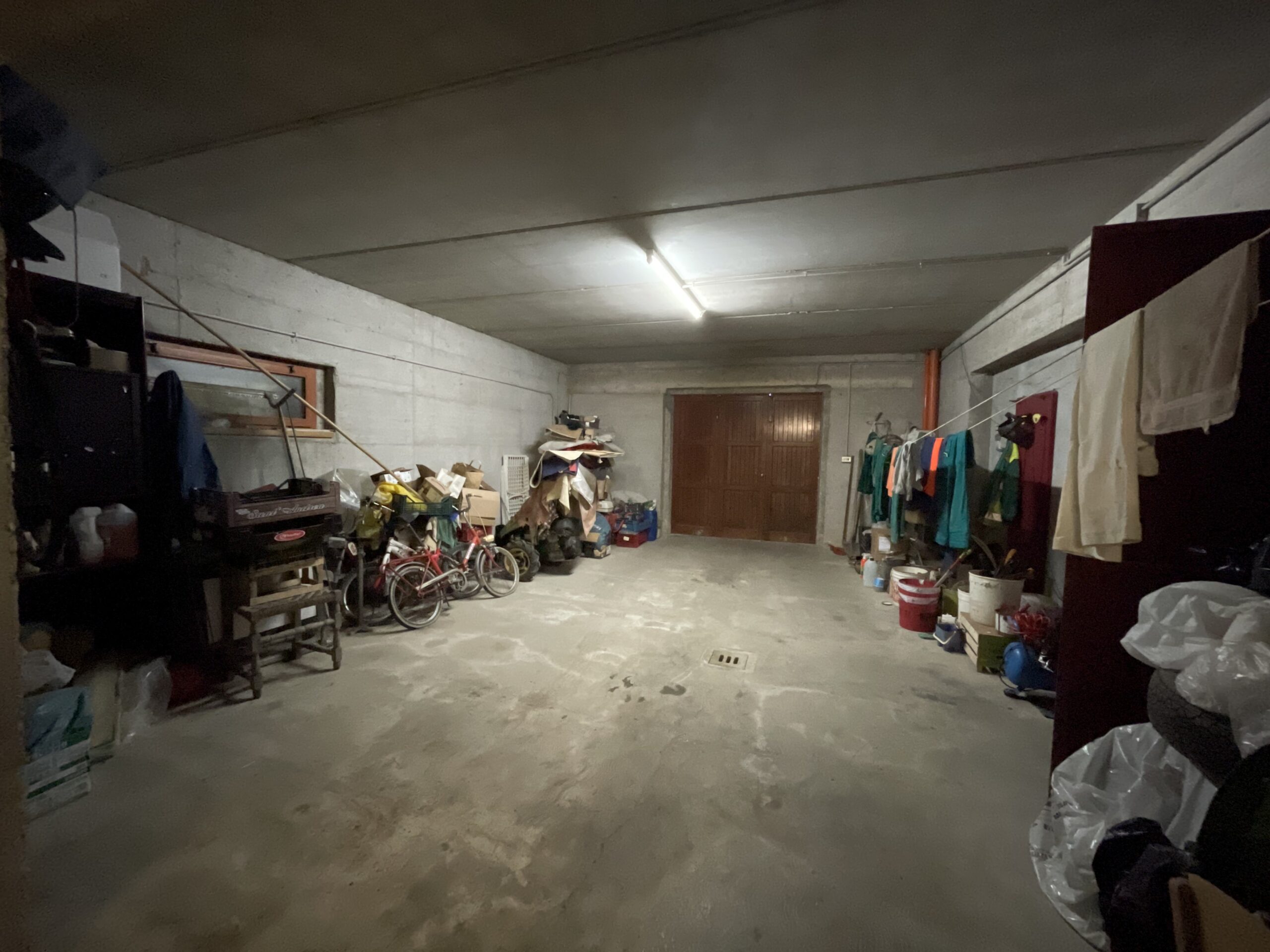 Villa indipendente a Fossombrone con 35.000 mq di bosco e uliveti - Rif.A102 - immagine 45