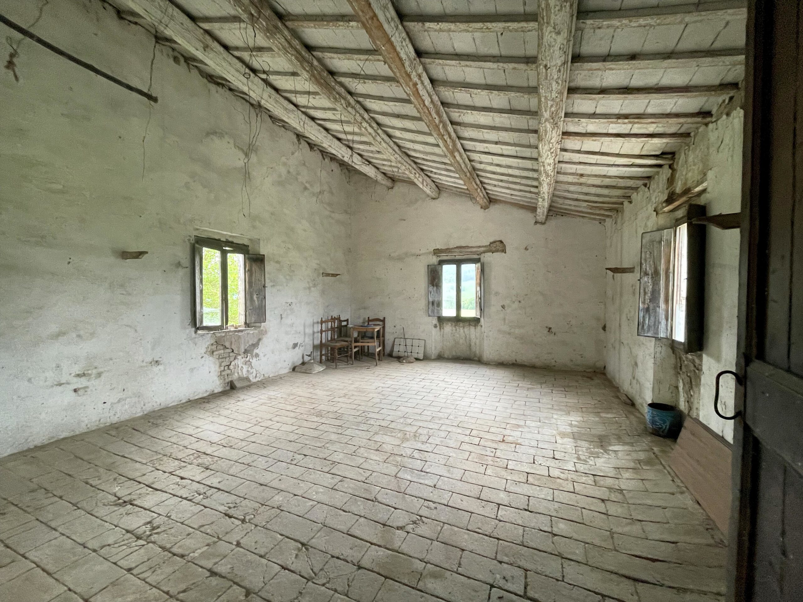 Casale storico da ristrutturare in pietra con 1950 mq. di giardino - Rif. CDR244 - immagine 13