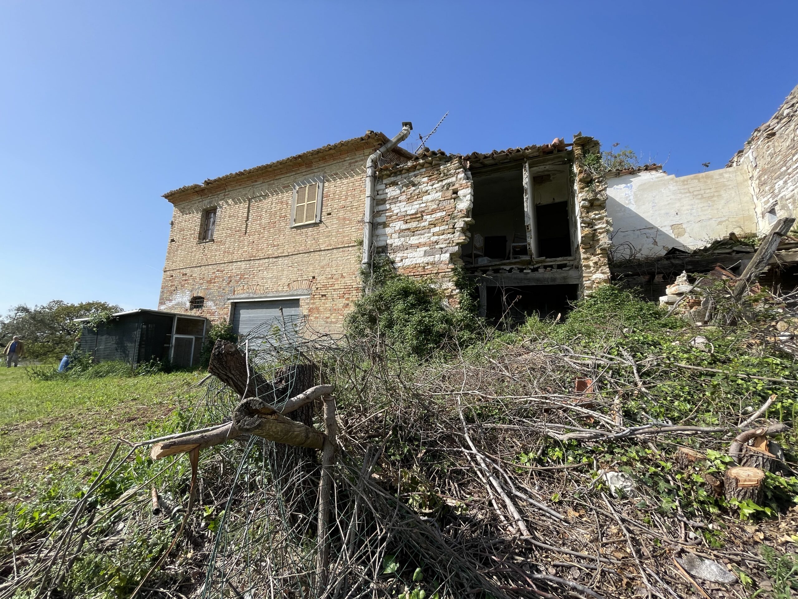 Casale da ristrutturare a Isola del Piano con 8136mq di verde e vista aperta- Rif. CDR222 - immagine 8