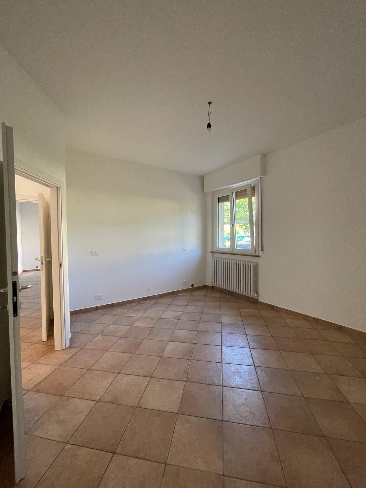 Appartamento Piano Terra ristrutturato con giardino a Fermignano - Rif. A145 - immagine 4
