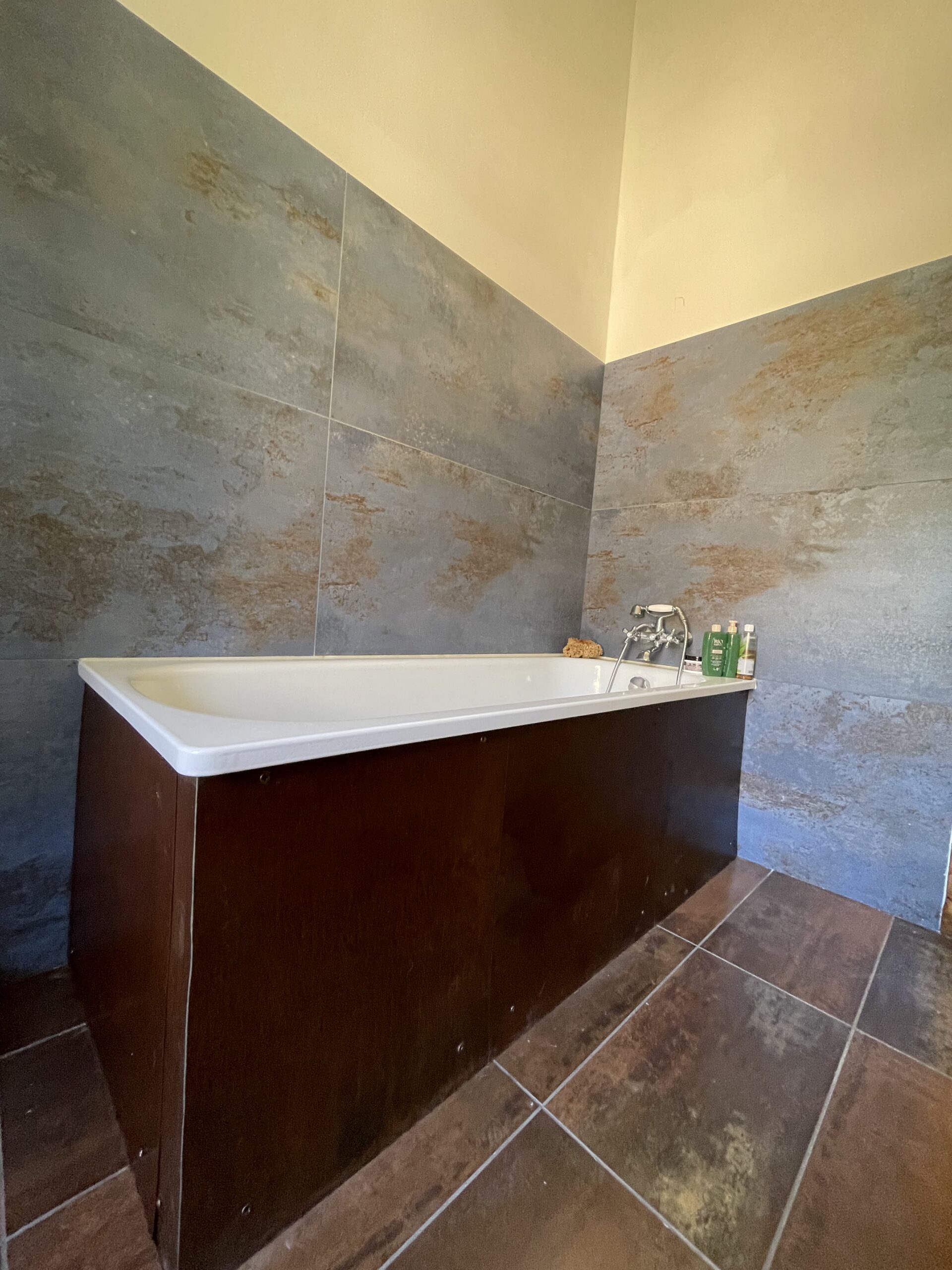 Casale Ristrutturato A4 con 9 ettari di terreno a Vallefoglia - Rif. CR373 - immagine 26