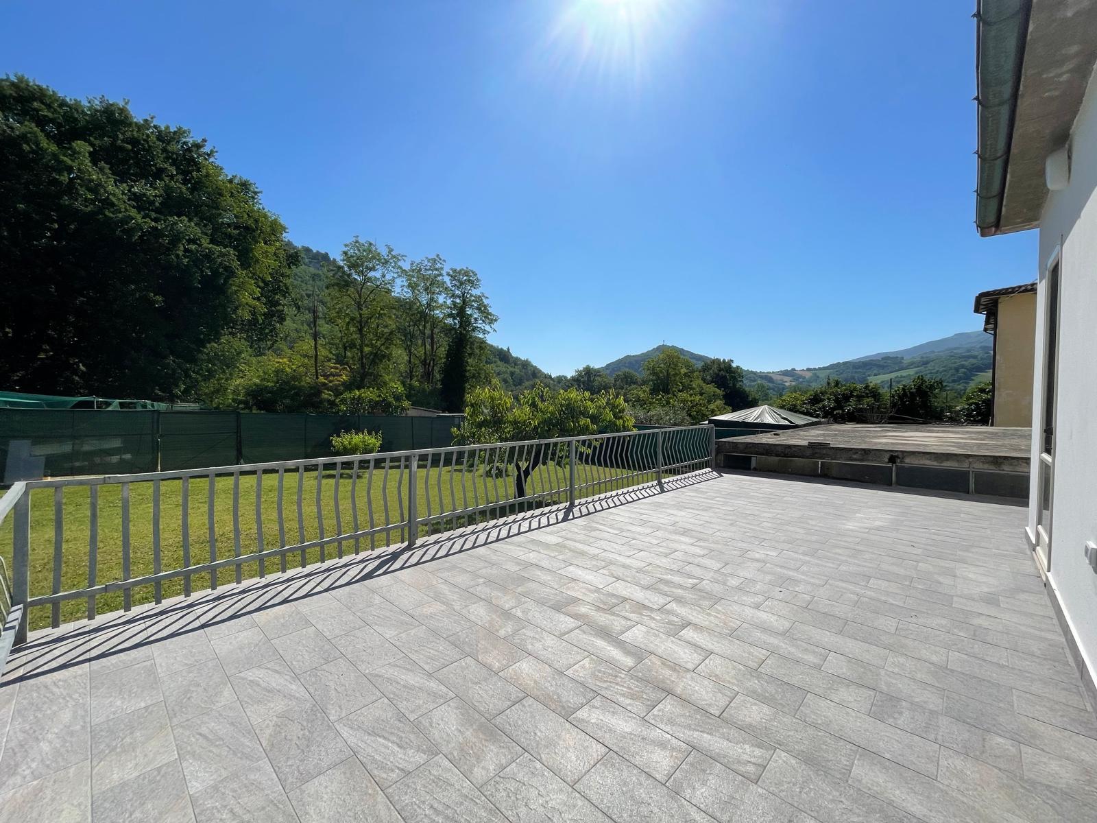 Appartamento Piano Terra ristrutturato con giardino a Fermignano - Rif. A145 - immagine 8
