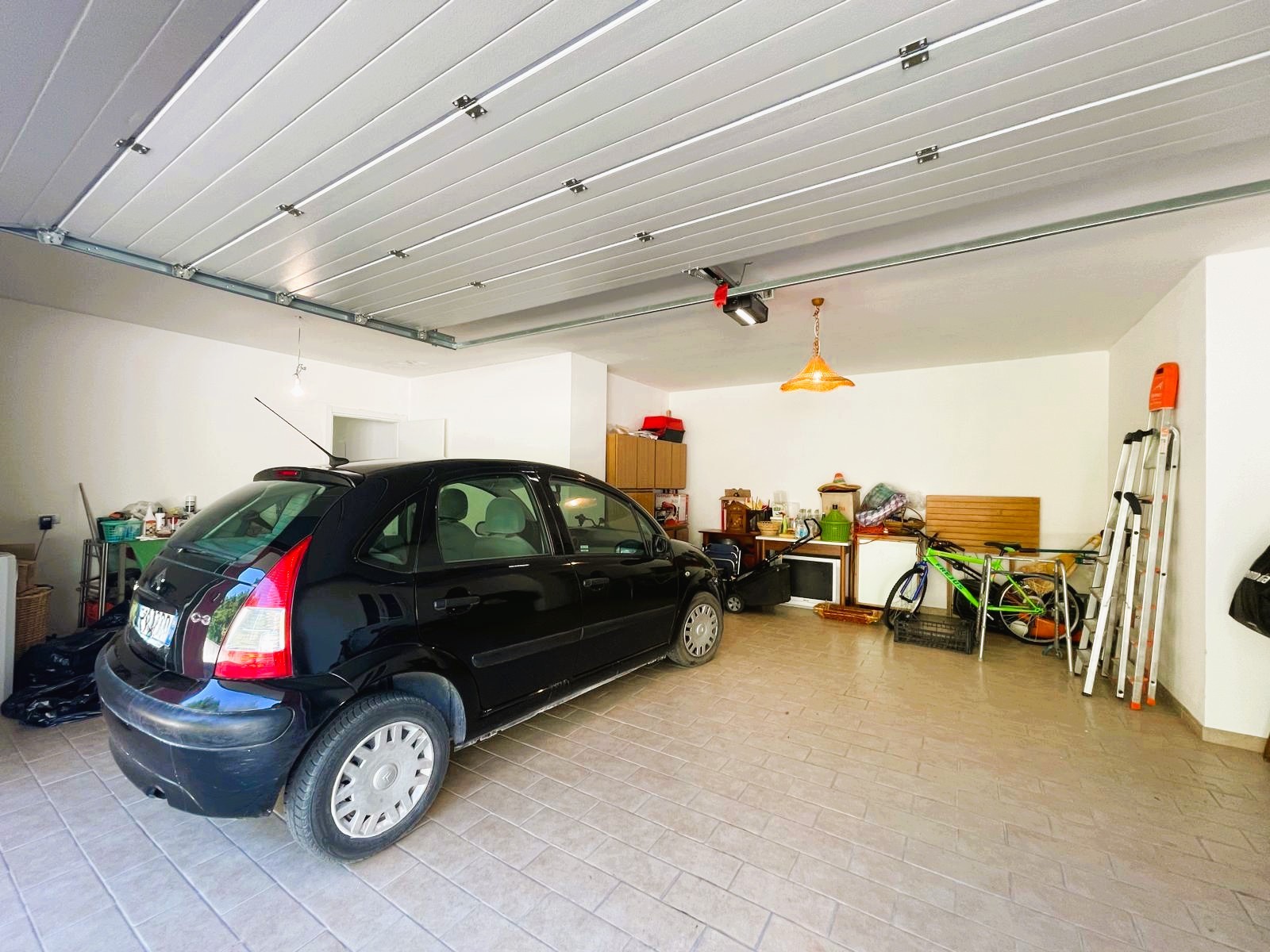 Porzione di Villa Bifamiliare in Vendita a Fermignano: Appartamento di 240 mq Super Accessoriato in Centro - Rif. V432 - immagine 16